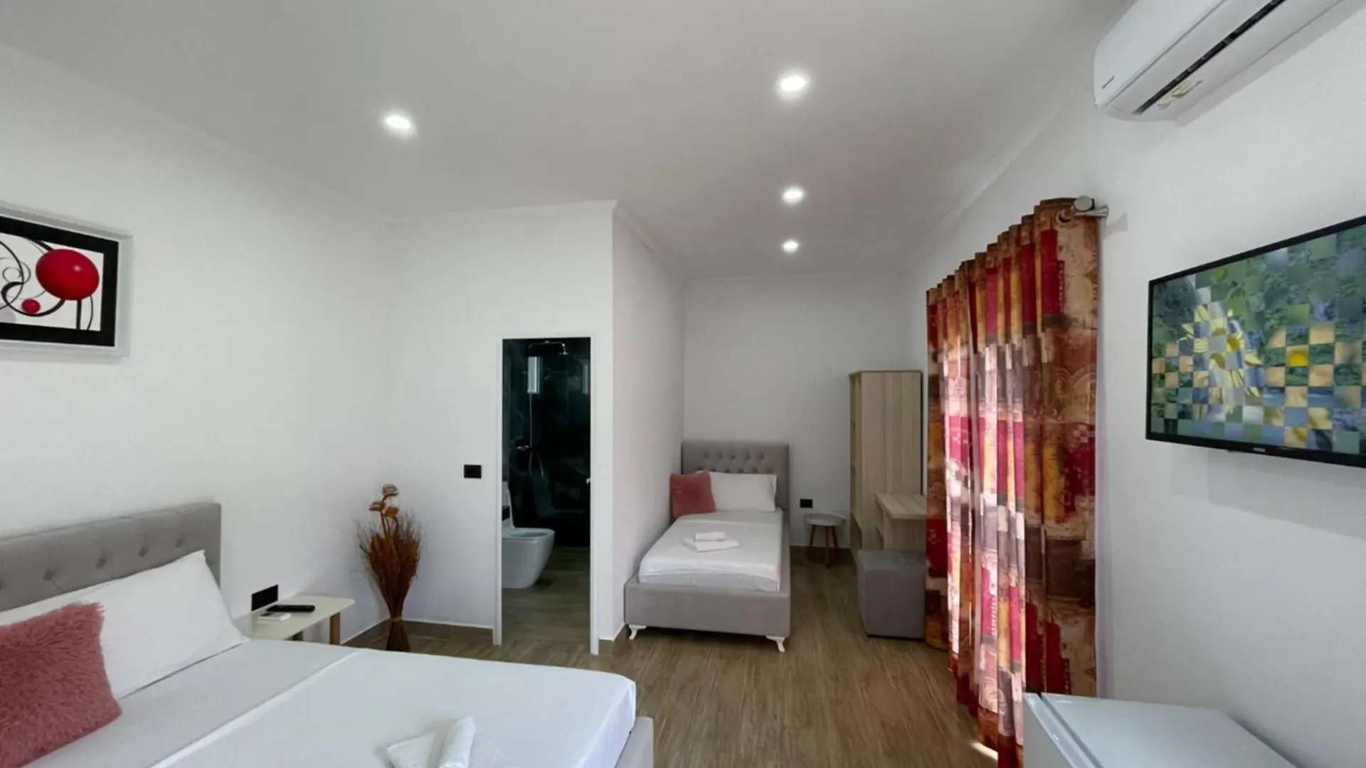 Vila Ari Borsh 0*,  Albania